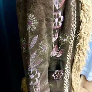 Vintage Bohemian / Hippie suede coat with pockets and embroidery.